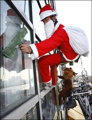 Liempiador de ventanas disfrazado